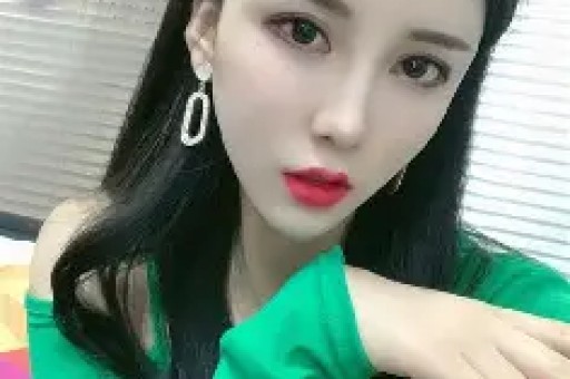 曾诈骗700万还能直播收入百万“网红夫妻”套路总能割韭菜？