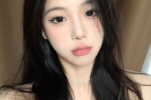 曝大批演员计划开演唱会这是快速变现的新赛道引发割韭菜争议