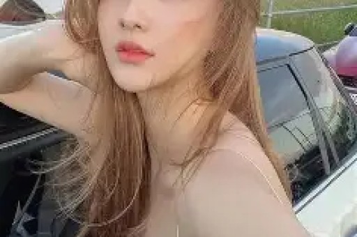 “耍大牌”被富婆贴脸开大口碑下滑是真性情还是低情商？