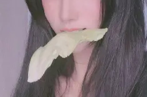 刘晓庆被指耍大牌现身河南万岁山和王婆同台全场冷脸拒讲话